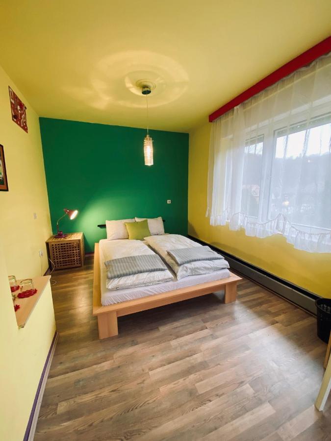 Green Oasis Guest House Sladki Vrh Bagian luar foto