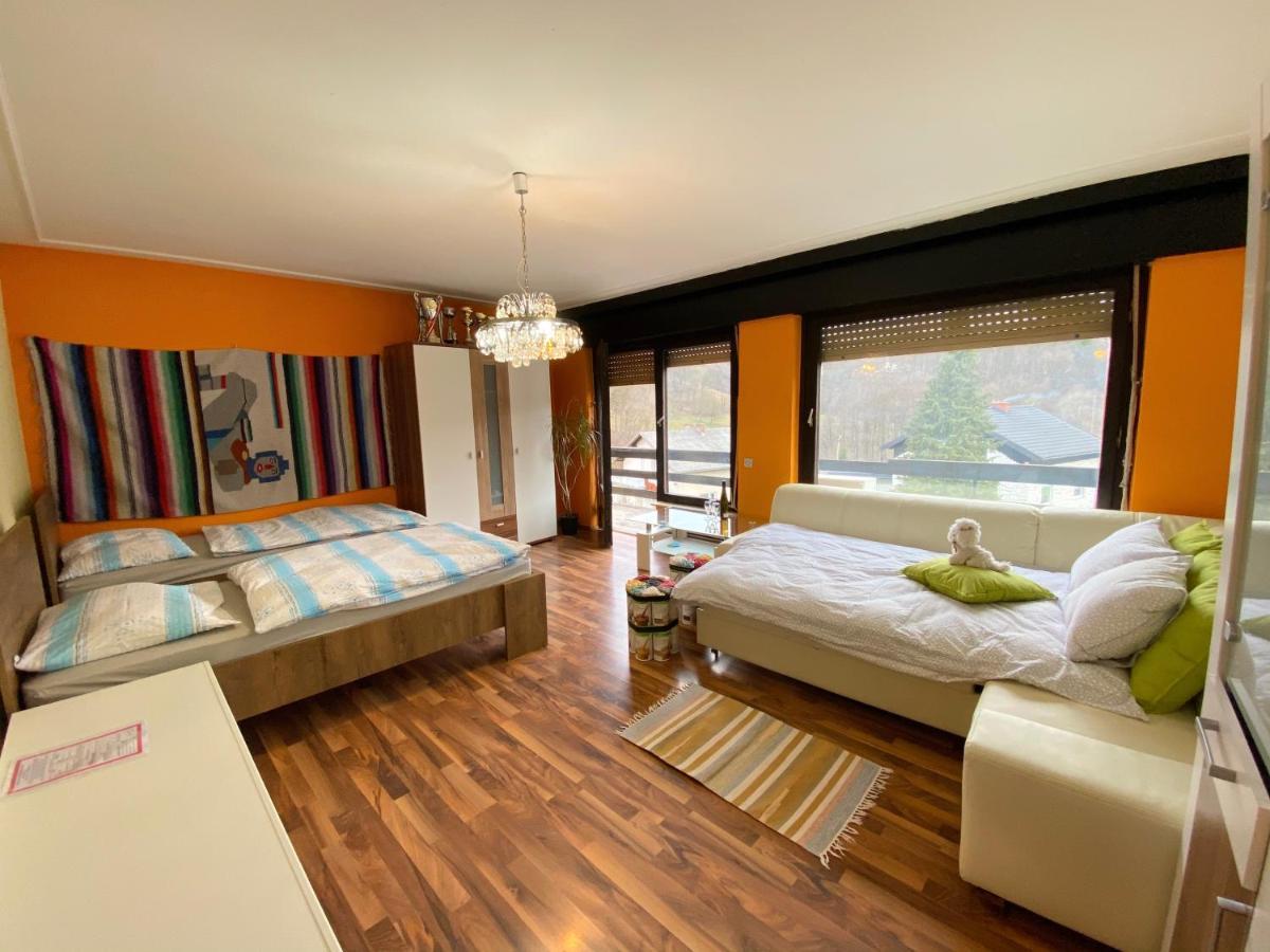 Green Oasis Guest House Sladki Vrh Bagian luar foto