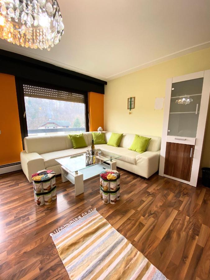 Green Oasis Guest House Sladki Vrh Bagian luar foto